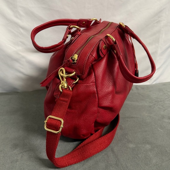 the Sak Cherry Red Pebbled Leather Crossbody Shoulder Bag with Gold Hardware - Picture 2 of 11